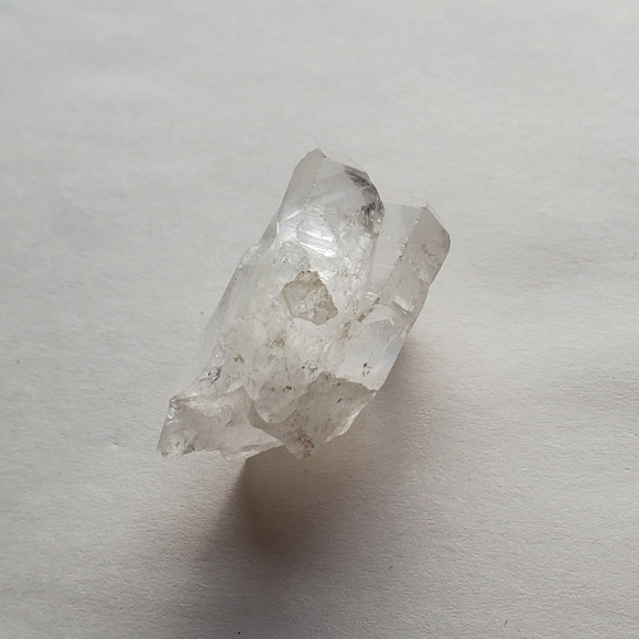 #7 Raw Quartz Crystal - Picture 4 of 9